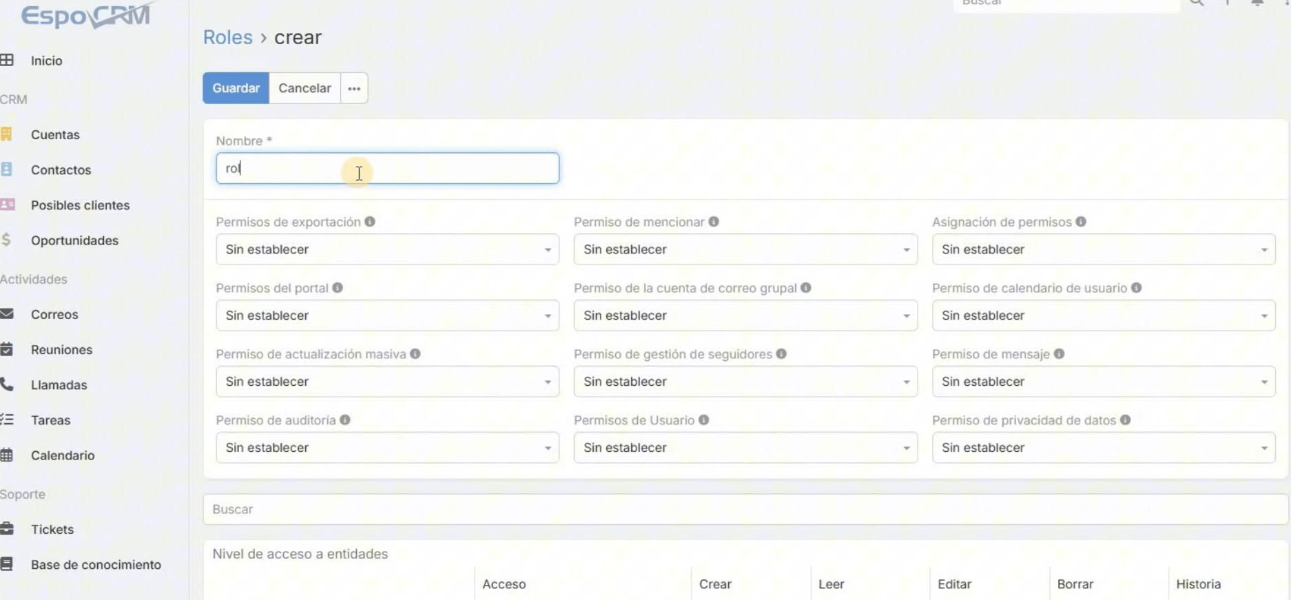 Roles y Equipos en EspoCRM Diagrama de cómo EspoCRM resuelve permisos entre Roles y Equipos